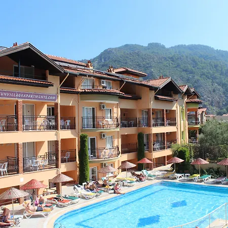 Club Sun Village Aparthotel