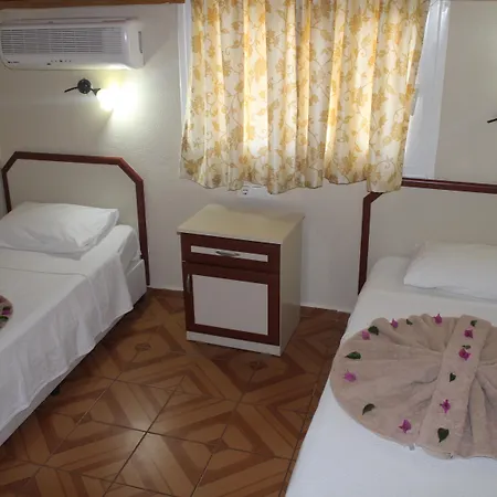 Club Sun Village Aparthotel 3*