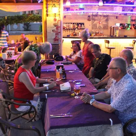 Club Sun Village Aparthotel İçmeler