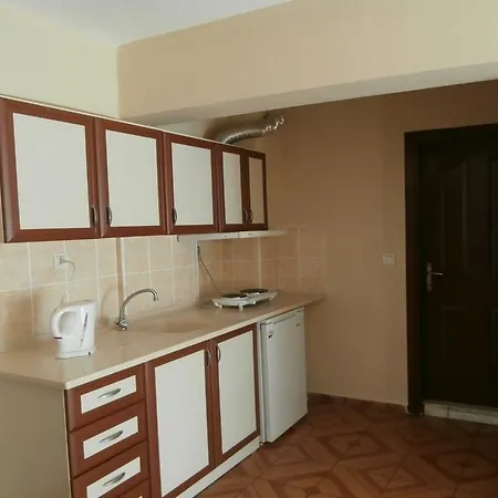 Club Sun Village Aparthotel 3*