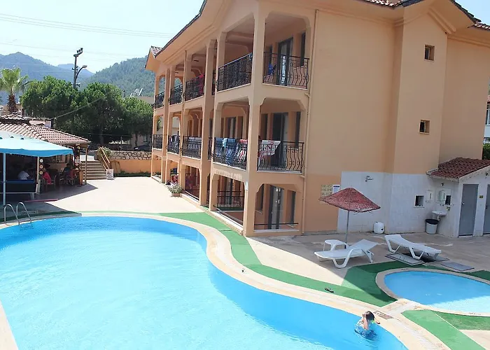 Club Sun Village Hotel de apartamente 3*